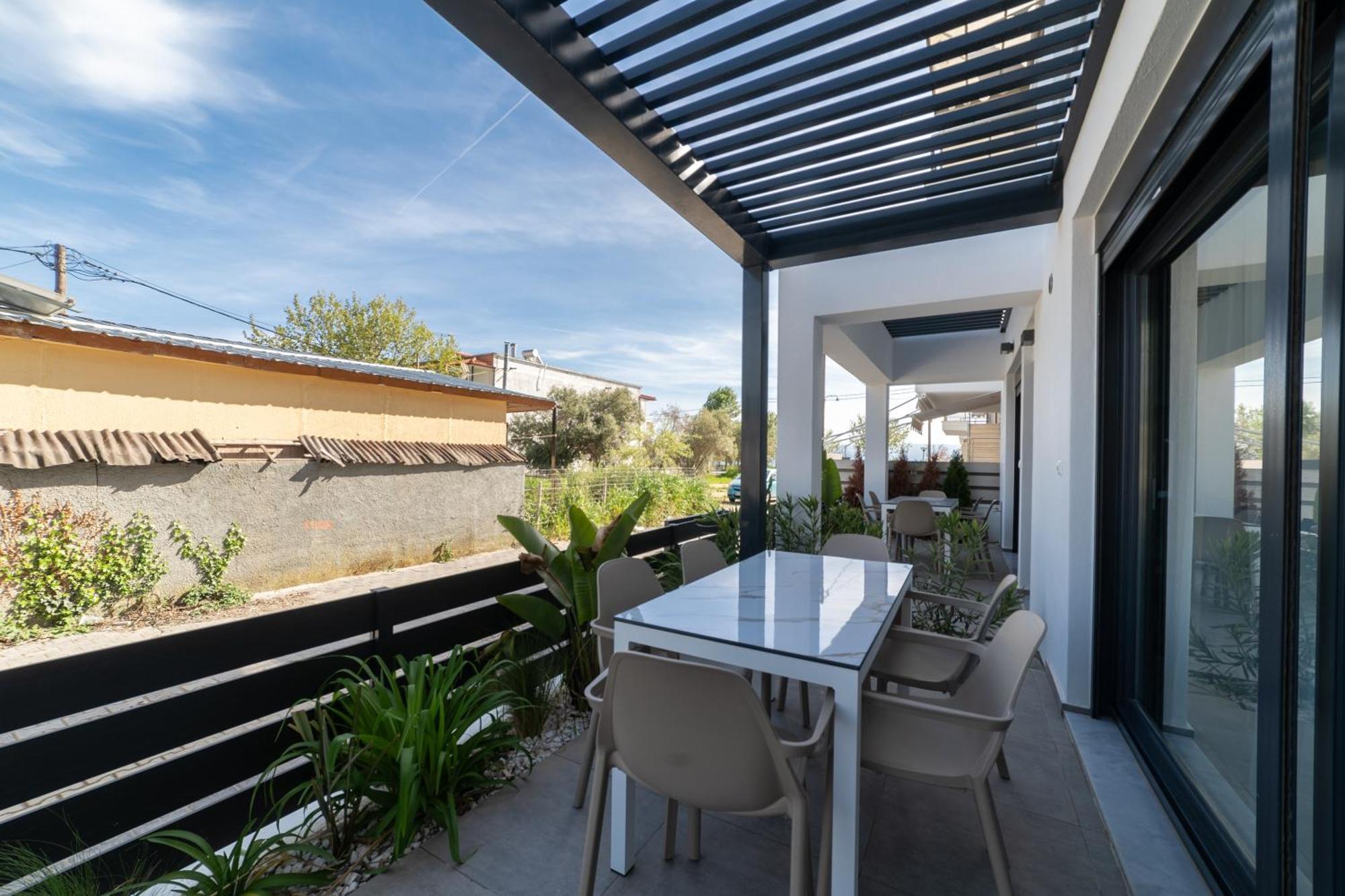 Kleoniki & Irida Residential Complexes Apartment Ofrinion Exterior photo