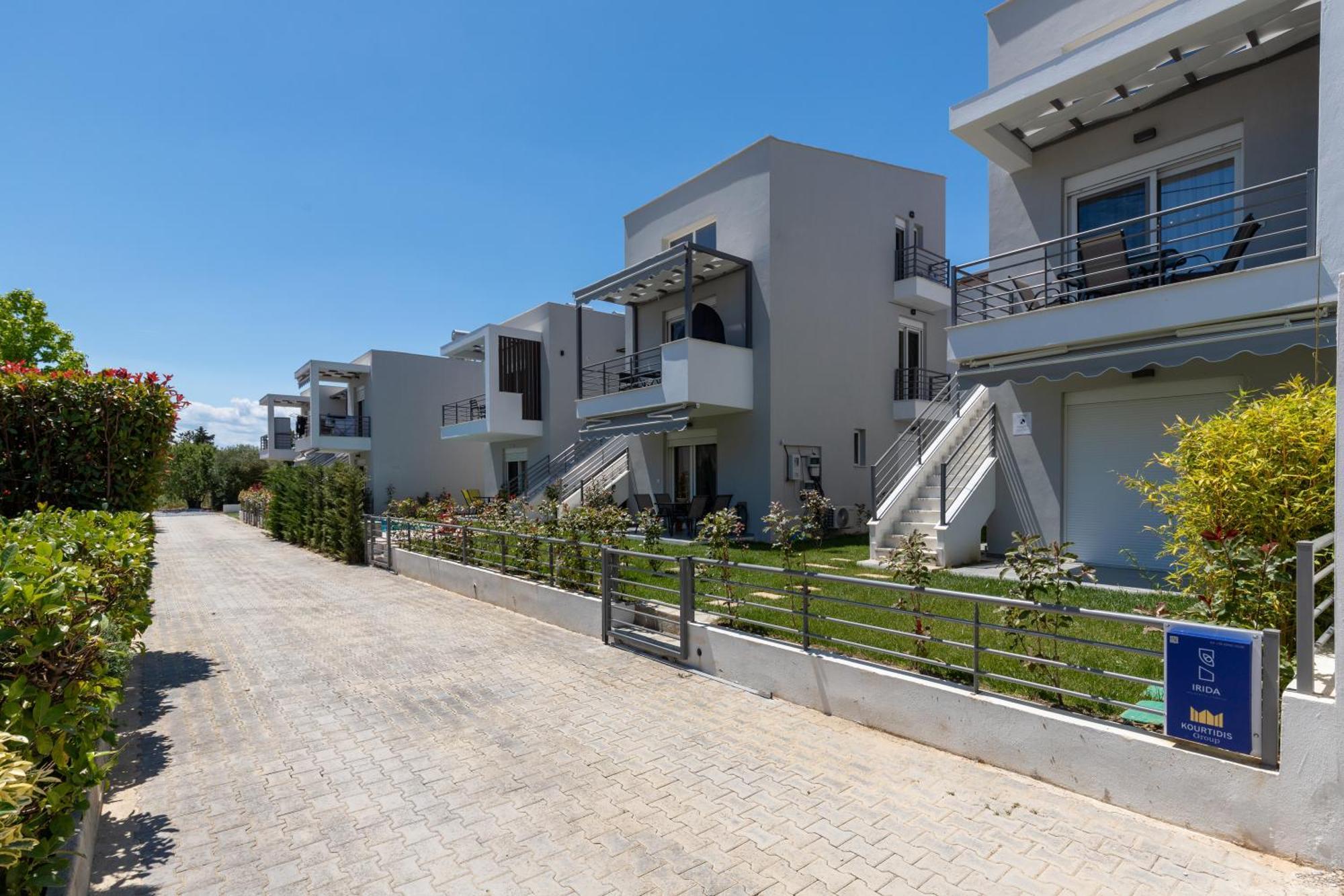 Kleoniki & Irida Residential Complexes Apartment Ofrinion Exterior photo
