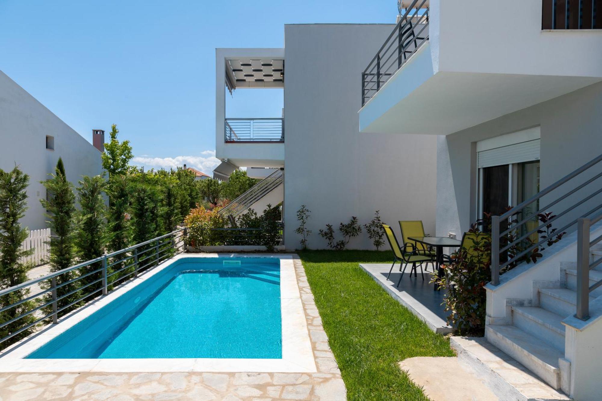 Kleoniki & Irida Residential Complexes Apartment Ofrinion Exterior photo